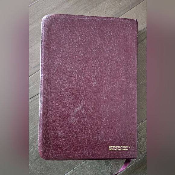 The NIV Study Bible Zondervan Red Letter Edition Bonded Leather with Tabs - Picture 2 of 10